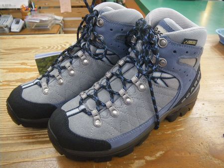 スカルパ カイラッシュGTX レディース-登山用品と山スキーのヨシミ